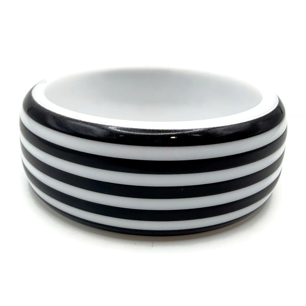 Bangle Bracelet Chunky Black White Stripes Monochrome Retro Mod Size 8.25